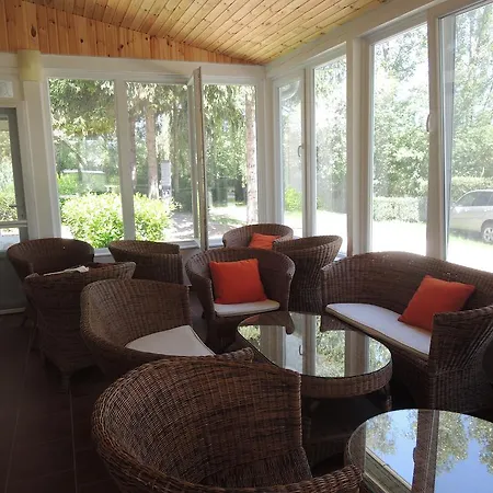 לינה וארוחת בוקר Balf Panzio סופרון